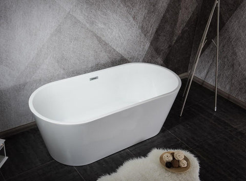 Image of Melina 67" Free Standing Acrylic Vintage Freestanding Bathtub w/ Chrome Drain